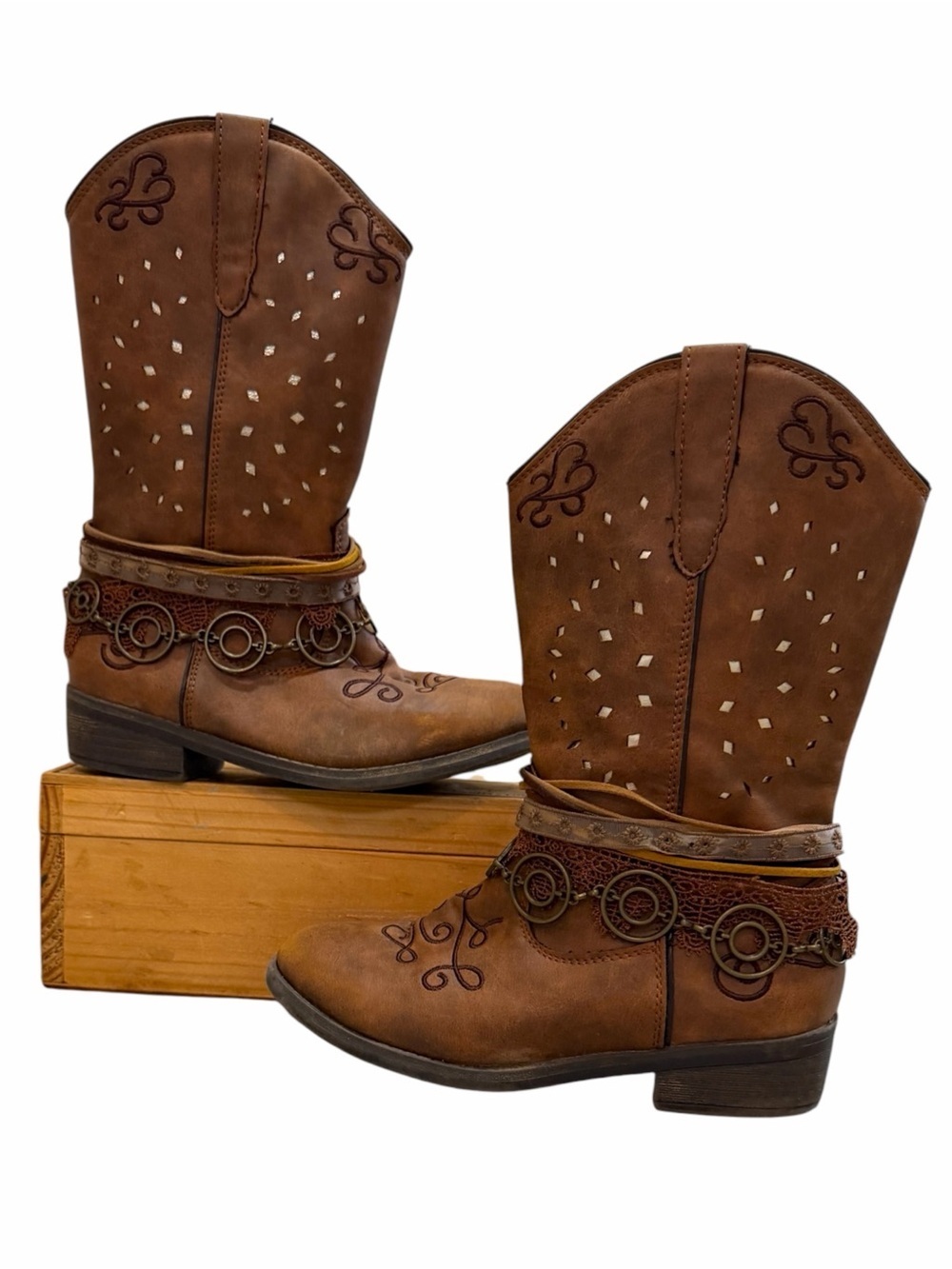 Paris Blues Brown Western Cowgirl Boots Size 1 M Embellished Mid-Calf Boots